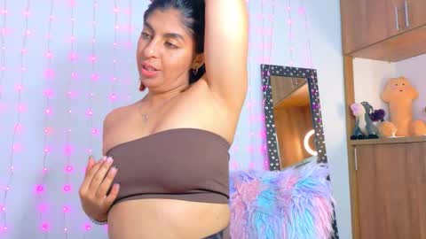 Snapshot of im_anna_ chatting on 01.13.26 im_anna_ online show from 01.13.26