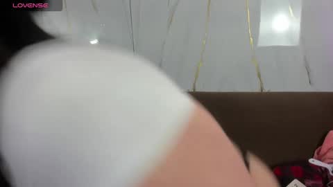 im_bunny__ online show from 12.15.25