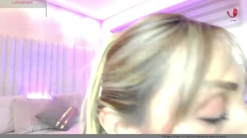 Snapshot of im_helina chatting on 05.23.26 Helina online show from 05.23.26