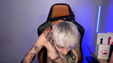 Laia online show from 01.25.25