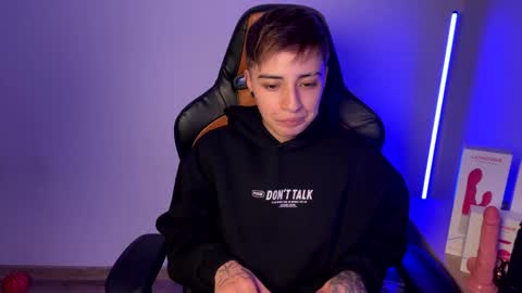 Laia online show from 02.26.25