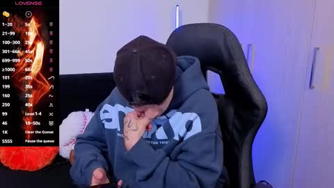 Laia online show from 11.27.25