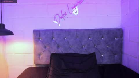 Mia online show from 04.15.26