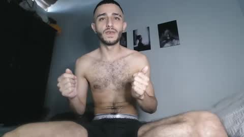 Snapshot of im_paul_ chatting on 02.02.25 Paul online show from 02.02.25