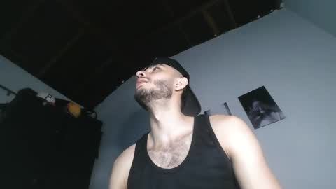 Snapshot of im_paul_ chatting on 03.07.25 Paul online show from 03.07.25