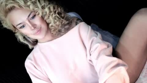 Candy Moore online show from 07.12.26