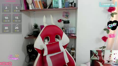 Lisa Hyga online show from 04.25.26