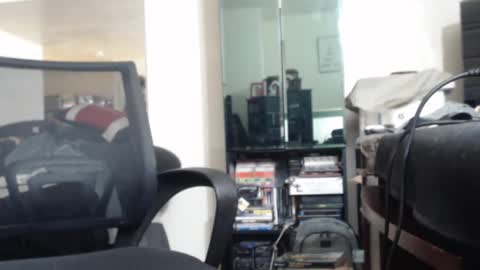 Imanlolo789   formerly known as Slimrodxxx  independent model online show from 01.29.25