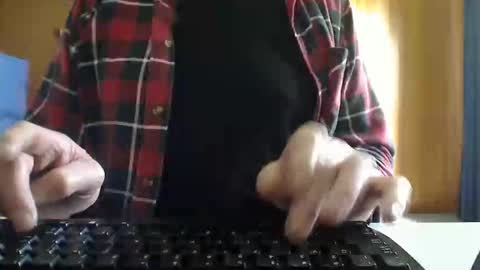 Aussie Guy online show from 05.25.26