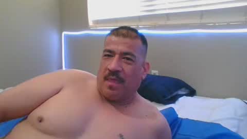 Snapshot of imbackmandosuknw chatting on 03.11.25 imbackmandosuknw online show from 03.11.25