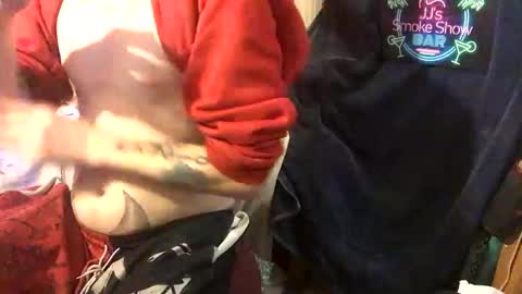 Snapshot of imglorious1 chatting on 12.28.24 JJ online show from 12.28.24