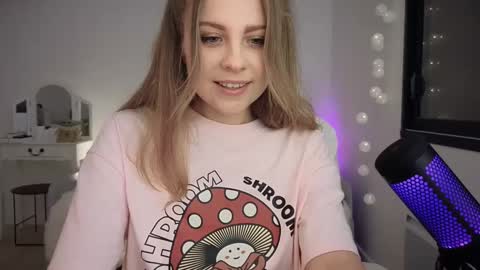 ImKeira online show from 02.03.25