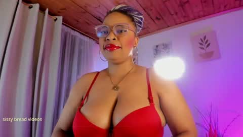 Snapshot of imlauraa chatting on 07.15.26 Laurita Aries Guys on April 13th and 14th I will be offline for my birthday I love you very much. online show from 07.15.26