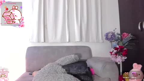 Snapshot of imliaa chatting on 12.12.24 Liaa online show from 12.12.24