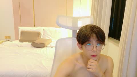 Snapshot of imlowerlife chatting on 09.22.25 imlowerlife online show from 09.22.25