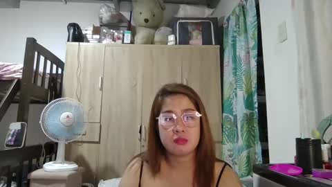 Snapshot of immaculate02 chatting on 12.19.24 Immaculate02 online show from 12.19.24