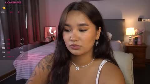 Imma  online show from 02.16.25