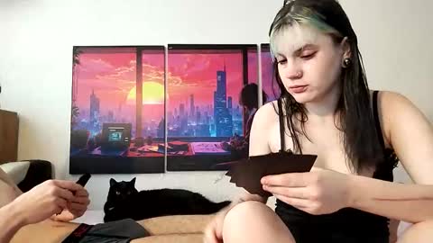 Sam and Jen online show from 10.18.25