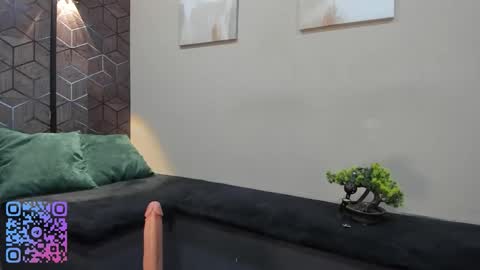 Snapshot of imnysha chatting on 02.26.26 ImNysha online show from 02.26.26