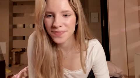 Snapshot of imogensy chatting on 12.07.24 my name Imo  Fansly  online show from 12.07.24