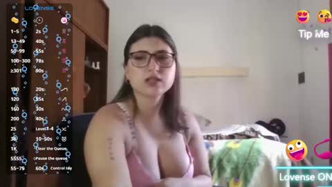 Florencia online show from 01.25.25