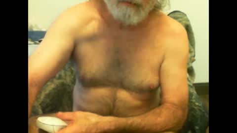 Snapshot of imtonedeaf3 chatting on 10.10.25 imtonedeaf3 online show from 10.10.25