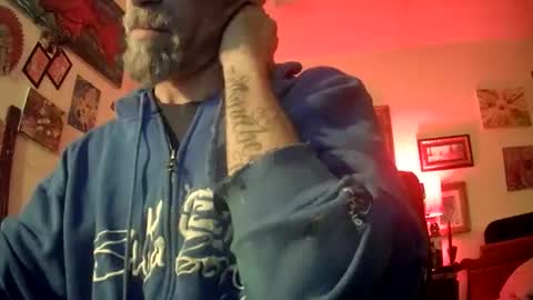 Snapshot of imtru chatting on 11.22.25 imtru online show from 11.22.25