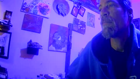 Snapshot of imtru chatting on 11.24.25 imtru online show from 11.24.25