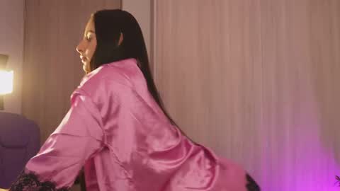 Snapshot of imvickyrachell_ chatting on 10.22.25 imvickyrachell_ online show from 10.22.25