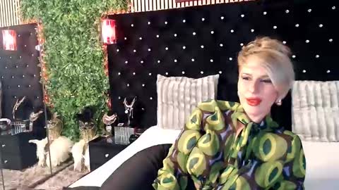 Snapshot of inanna_ishtar1 chatting on 06.03.26 inanna_ishtar1 online show from 06.03.26