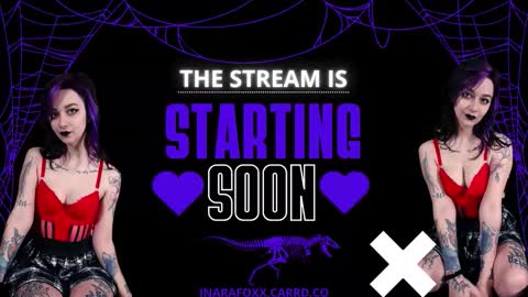 Snapshot of inarafoxxx chatting on 10.19.25 Inarafoxx online show from 10.19.25