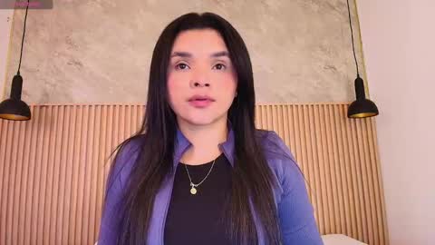 Snapshot of indi_catalina chatting on 10.23.25 Indi Catalina online show from 10.23.25