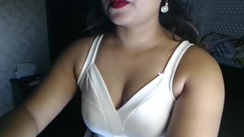 Anu online show from 01.05.25