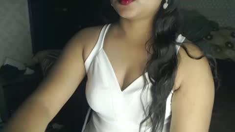 Anu online show from 01.06.25