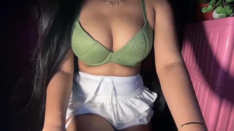 Raya  online show from 04.17.26