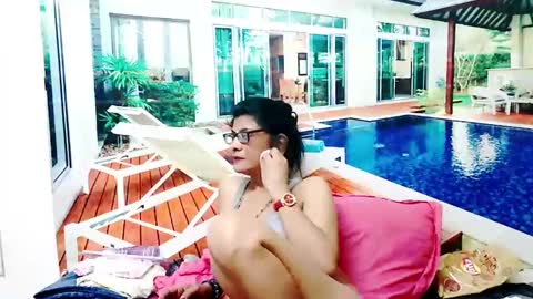 Femiez online show from 12.30.24