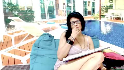 Femiez online show from 01.25.25