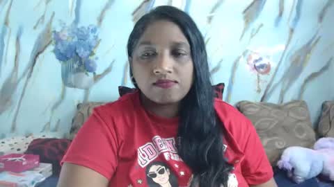 Snapshot of indianblue3 chatting on 06.22.26 tracy online show from 06.22.26