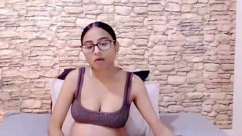 Snapshot of indianbootylicious1 chatting on 07.16.26 nala online show from 07.16.26
