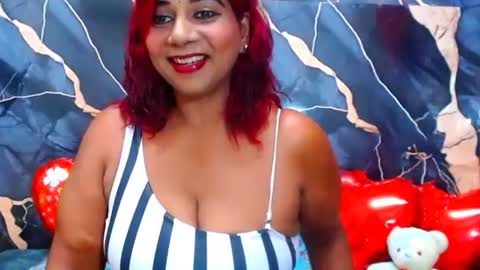 Snapshot of indianerotica4u chatting on 06.28.26 indianerotica4u online show from 06.28.26