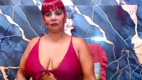 Snapshot of indianerotica4u chatting on 07.12.26 indianerotica4u online show from 07.12.26