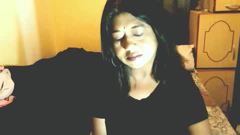 indianpleasures21 online show from 03.27.26