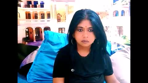 Mika online show from 11.29.25