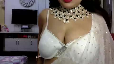 Radha online show from 11.17.25