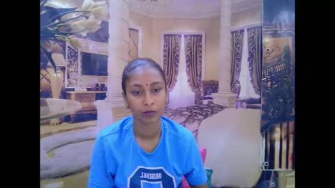 indiansexybutt4u2luv online show from 03.04.26