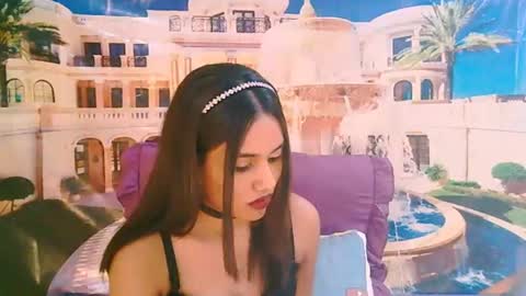 Snapshot of indianskies chatting on 07.17.26 Sky online show from 07.17.26