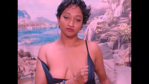 Snapshot of indianspicy69 chatting on 01.26.25 Shreya online show from 01.26.25