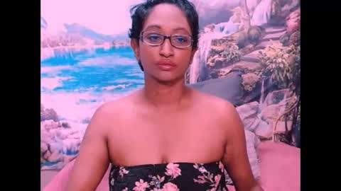 Snapshot of indianspicy69 chatting on 01.28.25 Shreya online show from 01.28.25