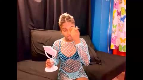 Snapshot of indiansumaya29 chatting on 02.12.26 indiansumaya29 online show from 02.12.26