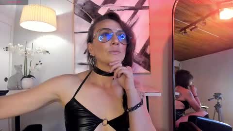 Indigo Wild  online show from 05.05.26